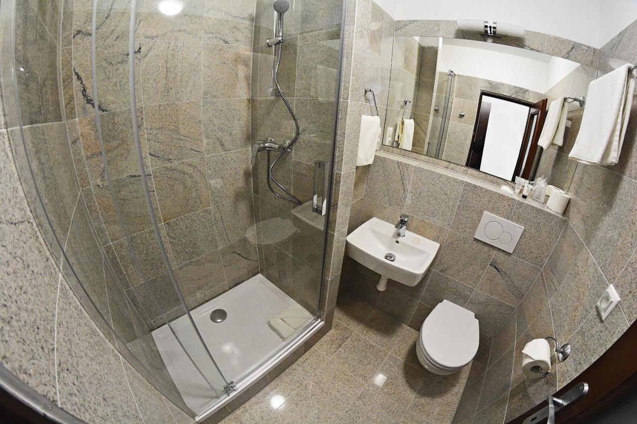 Alexandra Sport Hotel Púchov Eksteriør bilde
